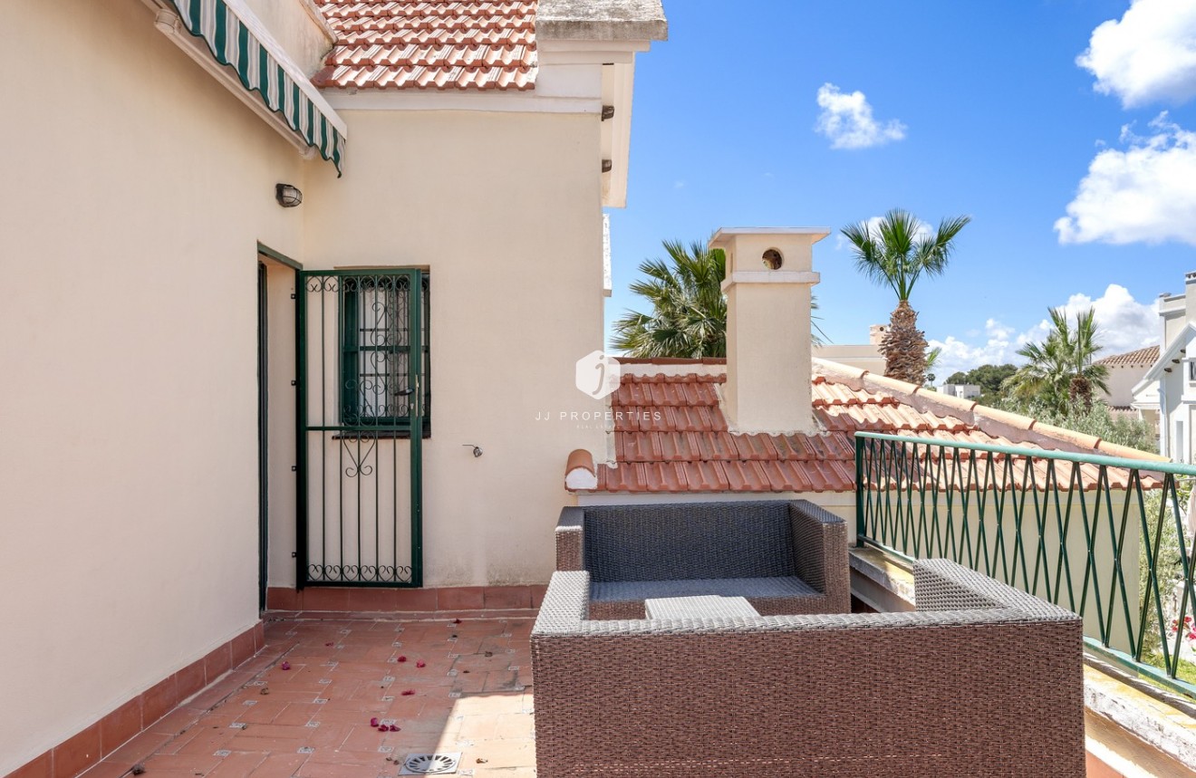 Tweedehands - Villa -
Orihuela Costa - Costa Blanca