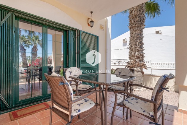 Tweedehands - Villa -
Orihuela Costa - Costa Blanca