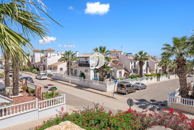 Tweedehands - Villa -
Orihuela Costa - Costa Blanca