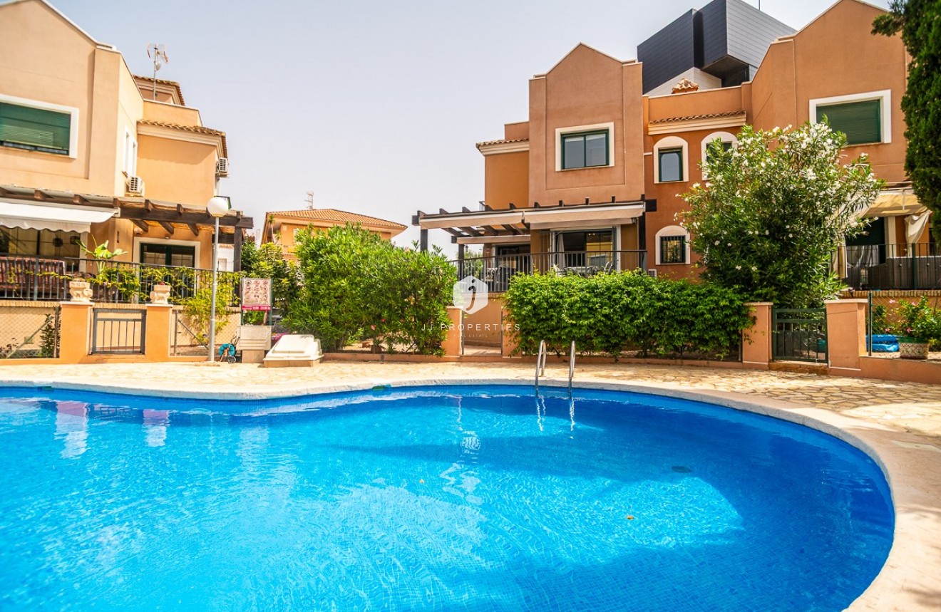Tweedehands - Villa -
Torrevieja - Costa Blanca