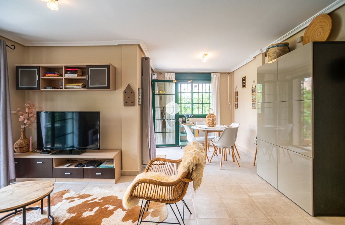 Tweedehands - Villa -
Torrevieja - Costa Blanca