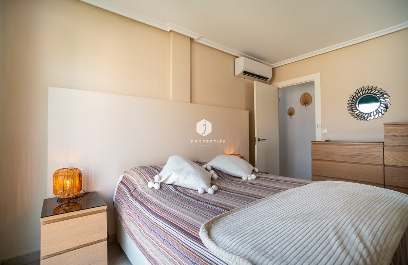 Tweedehands - Villa -
Torrevieja - Costa Blanca