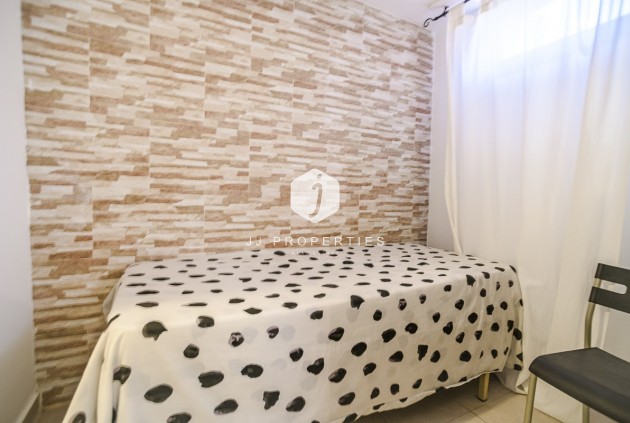 Tweedehands - Villa -
Torrevieja - Costa Blanca