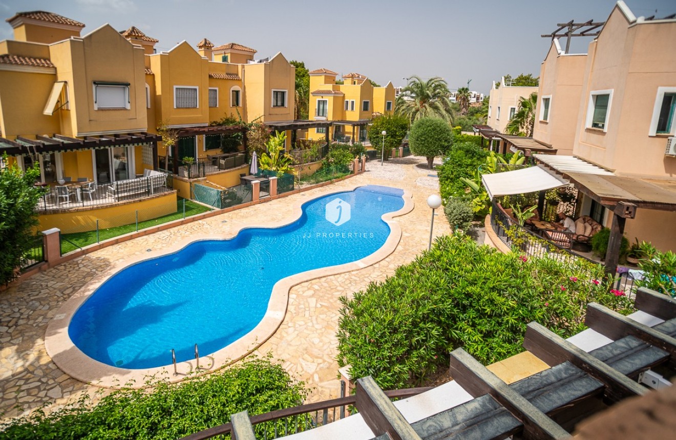 Tweedehands - Villa -
Torrevieja - Costa Blanca