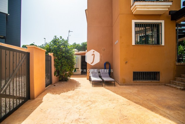 Tweedehands - Villa -
Torrevieja - Costa Blanca