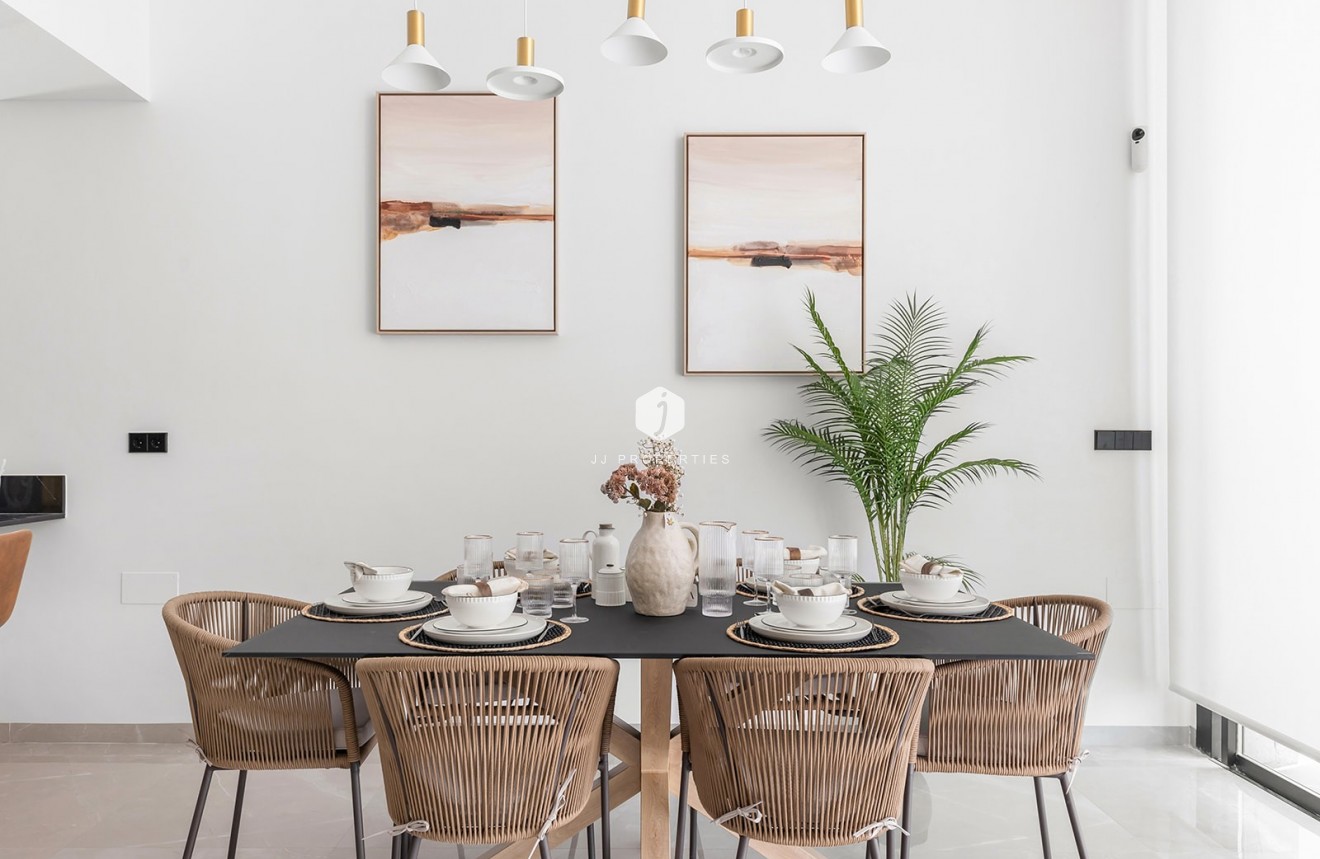 Tweedehands - Villa -
El Chaparral - Inland