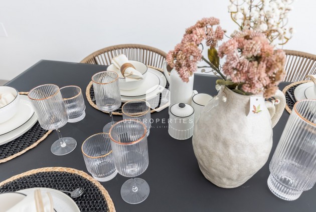 Tweedehands - Villa -
El Chaparral - Inland