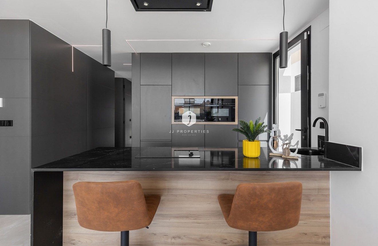 Tweedehands - Villa -
El Chaparral - Inland