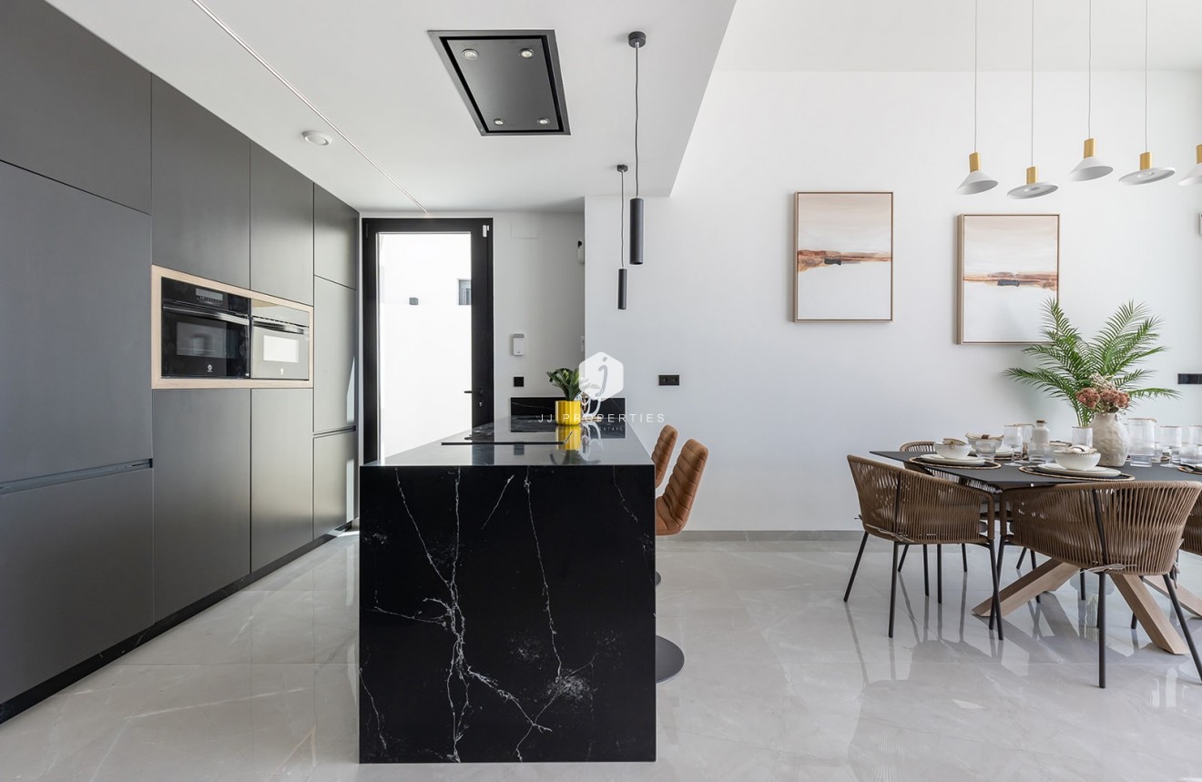 Tweedehands - Villa -
El Chaparral - Inland