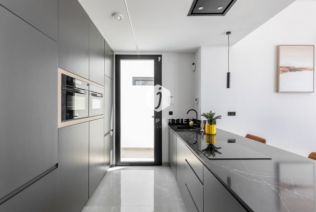 Tweedehands - Villa -
El Chaparral - Inland