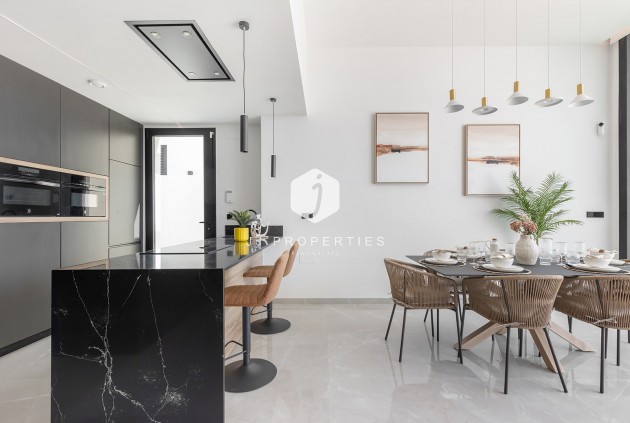 Tweedehands - Villa -
El Chaparral - Inland