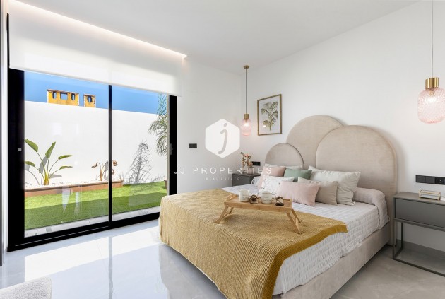 Tweedehands - Villa -
El Chaparral - Inland