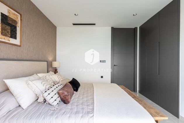 Tweedehands - Villa -
El Chaparral - Inland