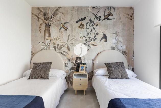 Tweedehands - Villa -
El Chaparral - Inland