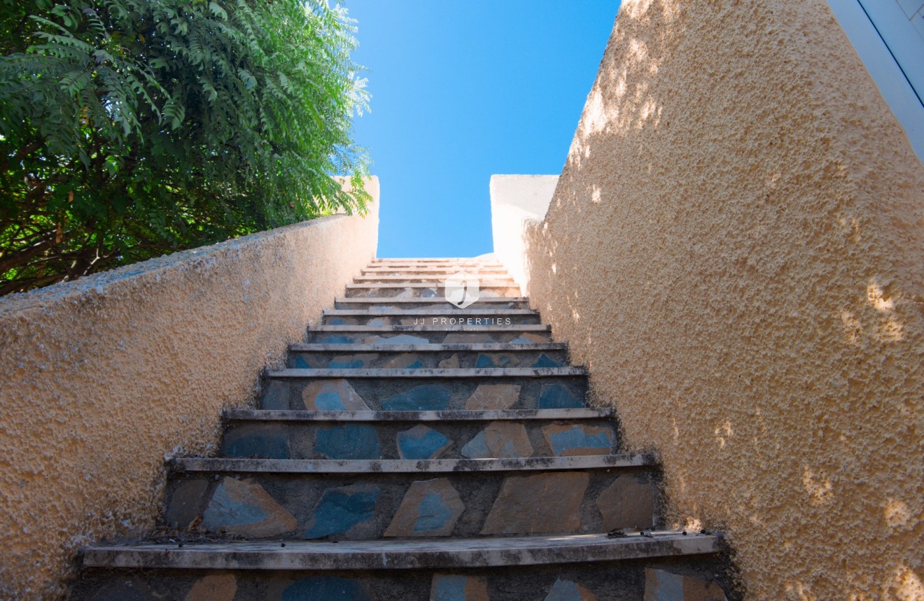 Tweedehands - Villa -
La Siesta - Costa Blanca