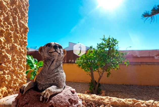 Tweedehands - Villa -
La Siesta - Costa Blanca