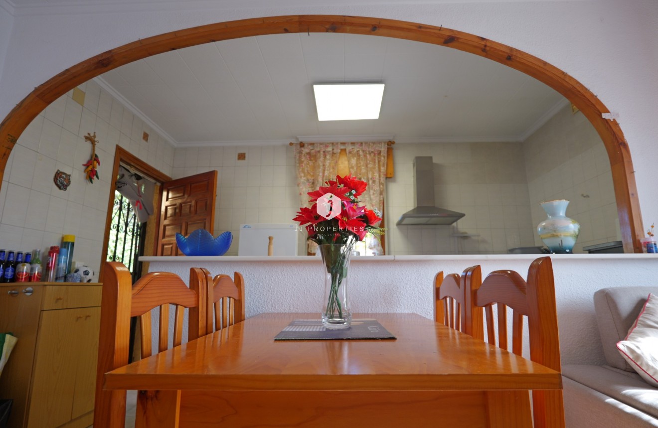 Tweedehands - Villa -
La Siesta - Costa Blanca