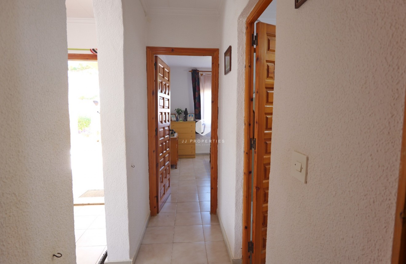 Tweedehands - Villa -
La Siesta - Costa Blanca