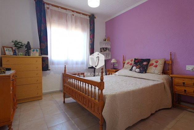 Tweedehands - Villa -
La Siesta - Costa Blanca
