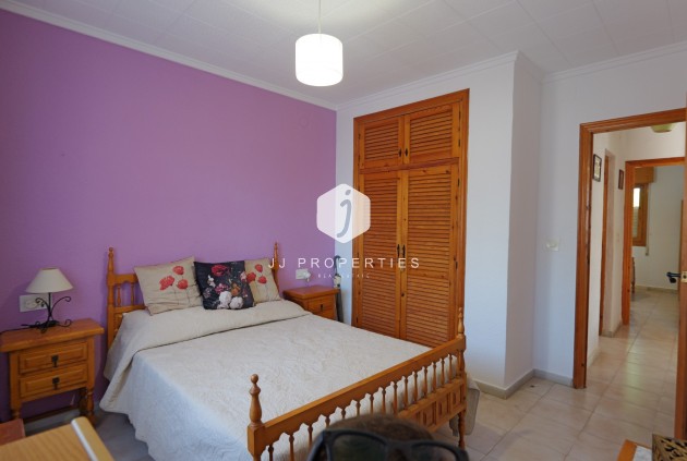 Tweedehands - Villa -
La Siesta - Costa Blanca