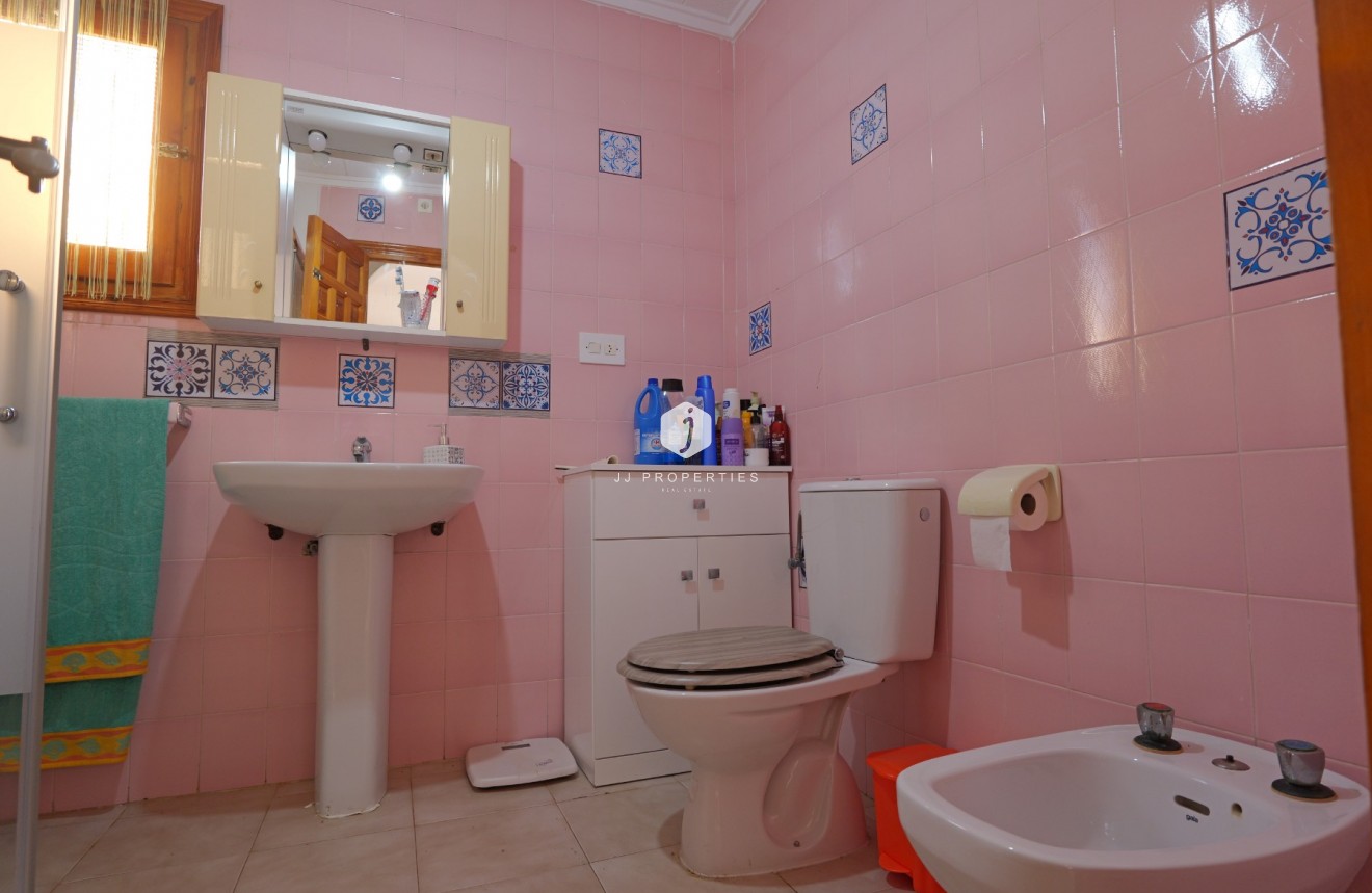 Tweedehands - Villa -
La Siesta - Costa Blanca