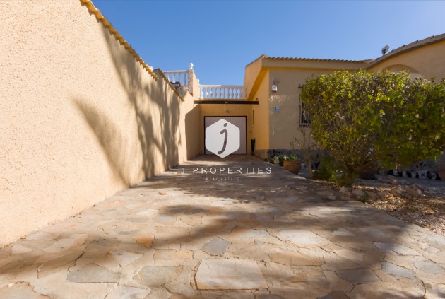 Tweedehands - Villa -
La Siesta - Costa Blanca
