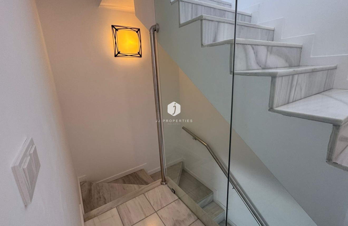 Tweedehands - Bungalow -
Torrevieja - Costa Blanca