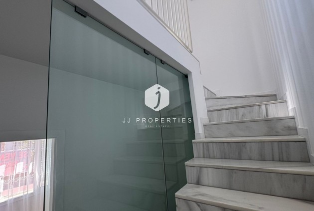 Tweedehands - Bungalow -
Torrevieja - Costa Blanca