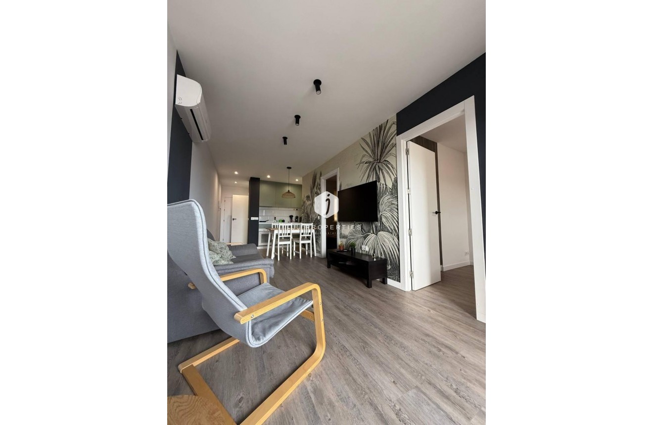 Tweedehands - Appartement / flat -
Torrevieja - Centro