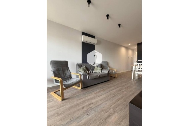 Tweedehands - Appartement / flat -
Torrevieja - Centro