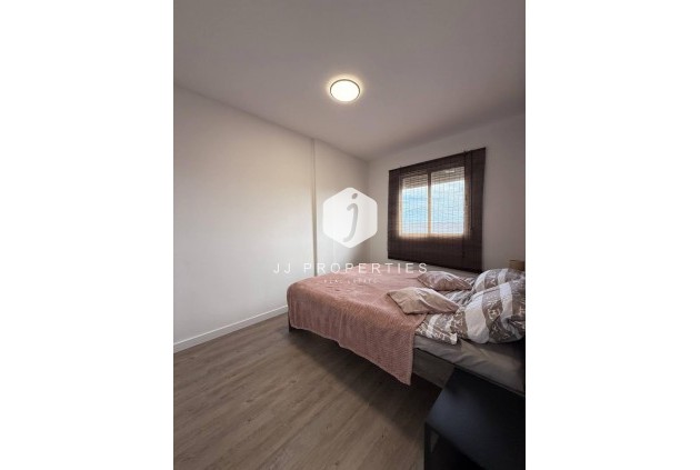 Tweedehands - Appartement / flat -
Torrevieja - Centro