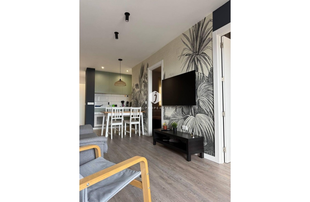 Tweedehands - Appartement / flat -
Torrevieja - Centro