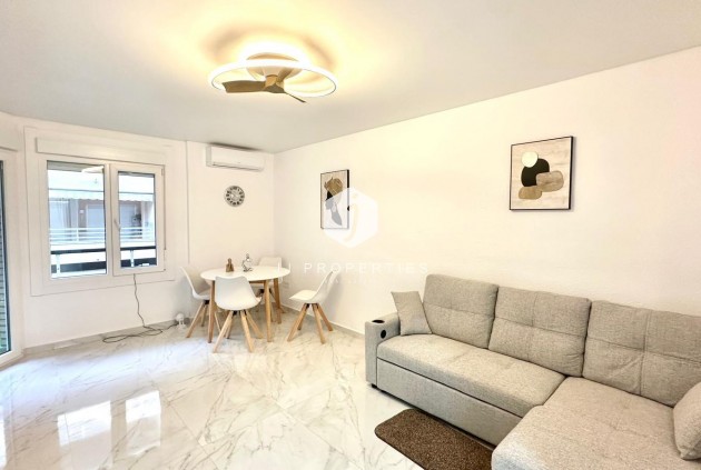 Tweedehands - Appartement / flat -
Torrevieja - Playa del Cura