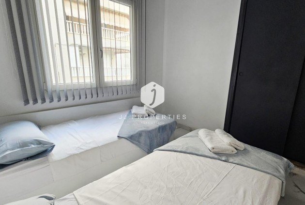 Tweedehands - Appartement / flat -
Torrevieja - Acequion