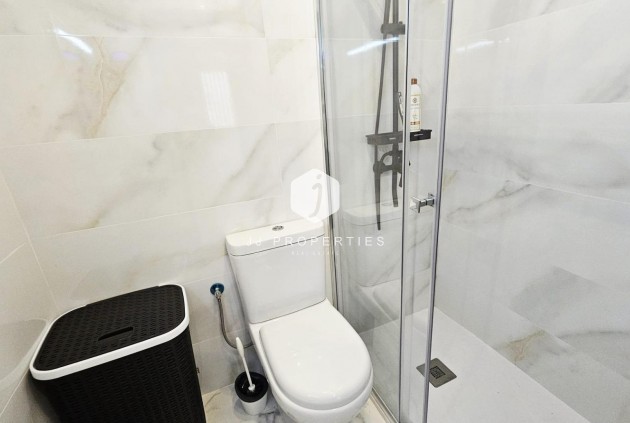 Tweedehands - Appartement / flat -
Torrevieja - Acequion