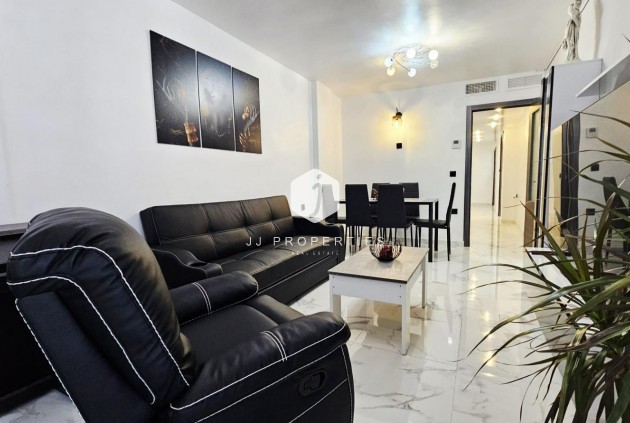 Tweedehands - Appartement / flat -
Torrevieja - Acequion
