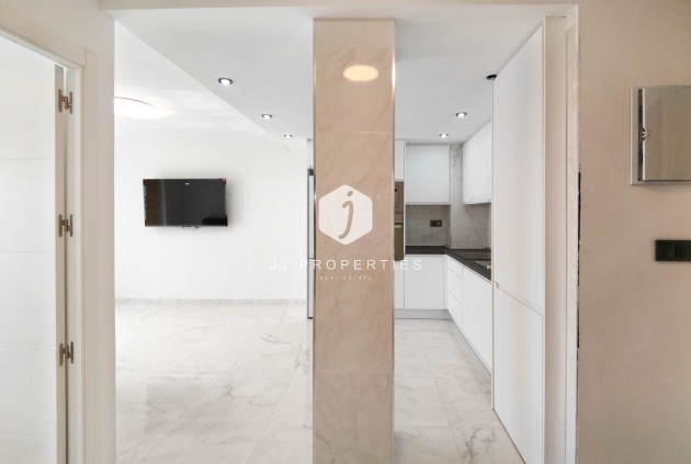 Tweedehands - Appartement / flat -
Torrevieja - Costa Blanca