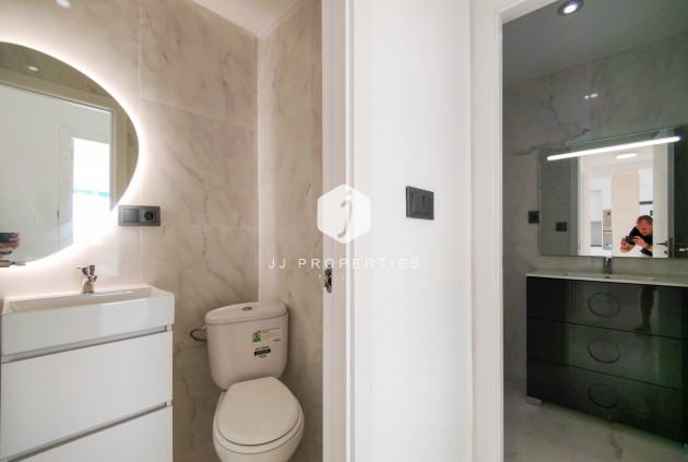 Tweedehands - Appartement / flat -
Torrevieja - Costa Blanca