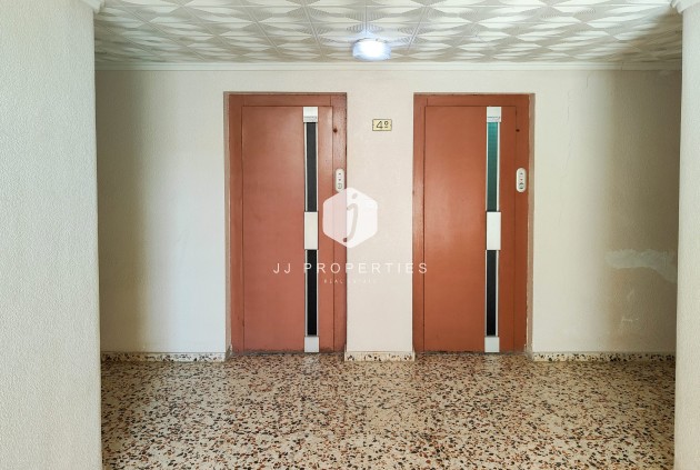 Tweedehands - Appartement / flat -
Torrevieja - Costa Blanca