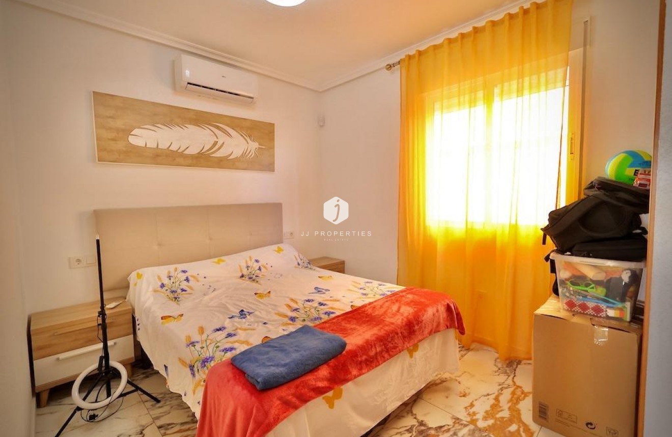 Tweedehands - Villa -
San Miguel de Salinas - Inland