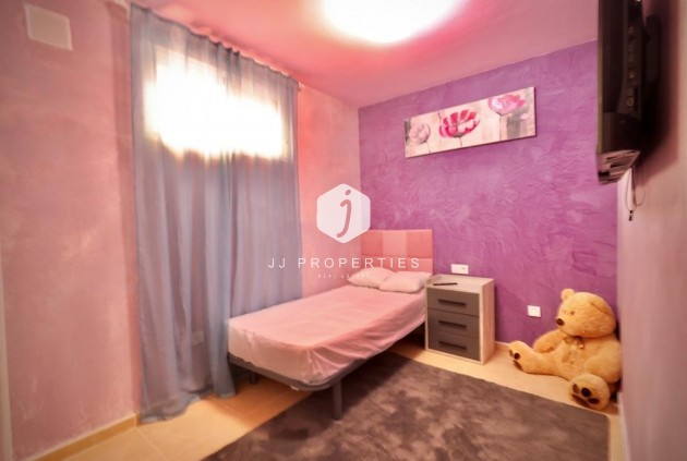 Tweedehands - Villa -
San Miguel de Salinas - Inland