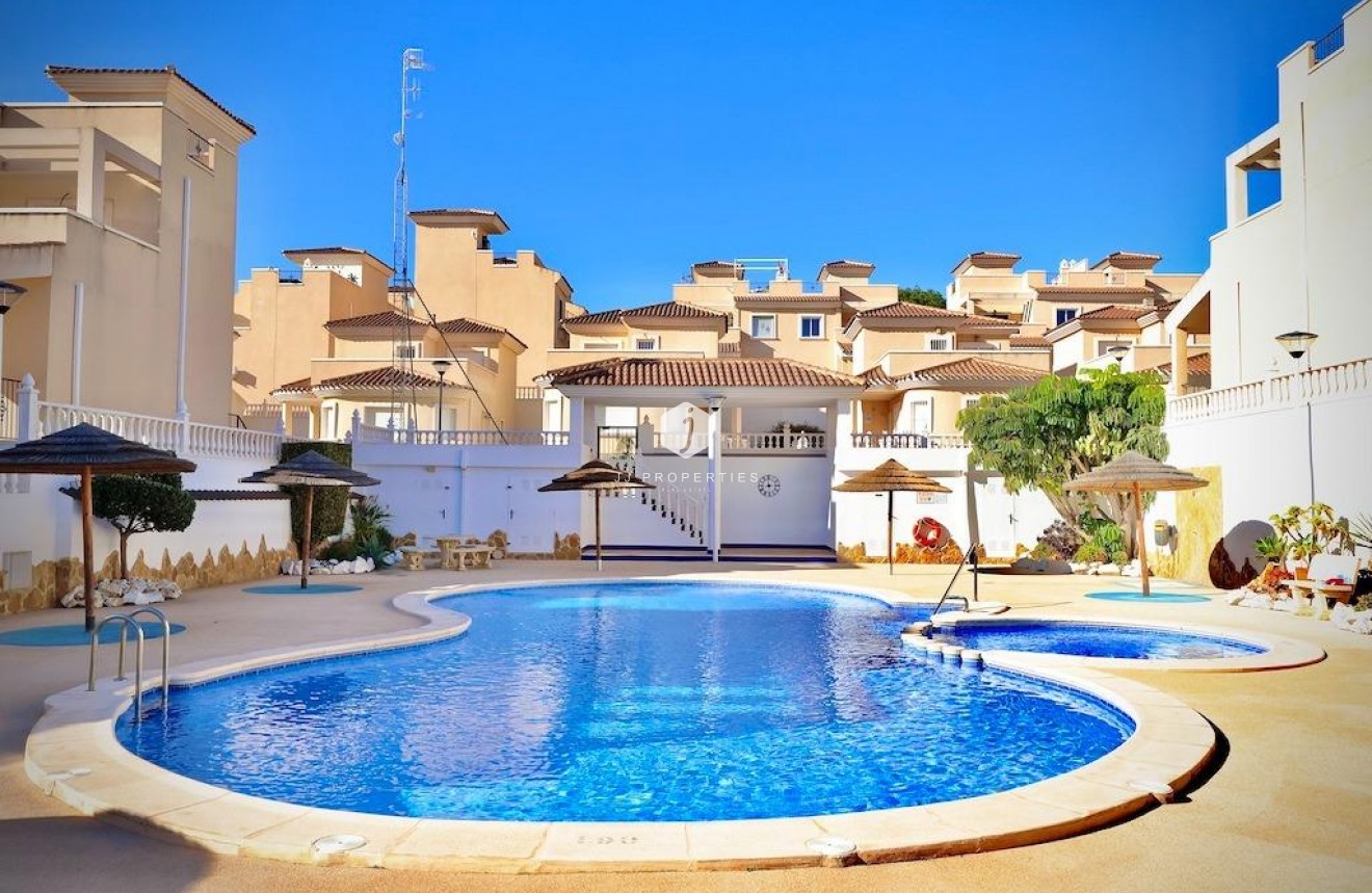 Tweedehands - Villa -
San Miguel de Salinas - Inland