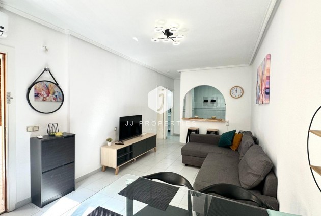 Resale - Apartment / flat -
Torrevieja - Acequion