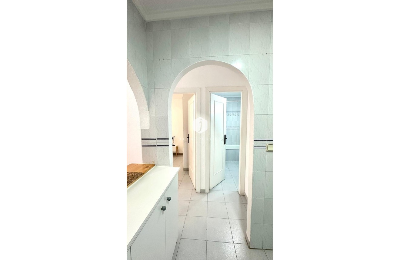 Resale - Apartment / flat -
Torrevieja - Acequion