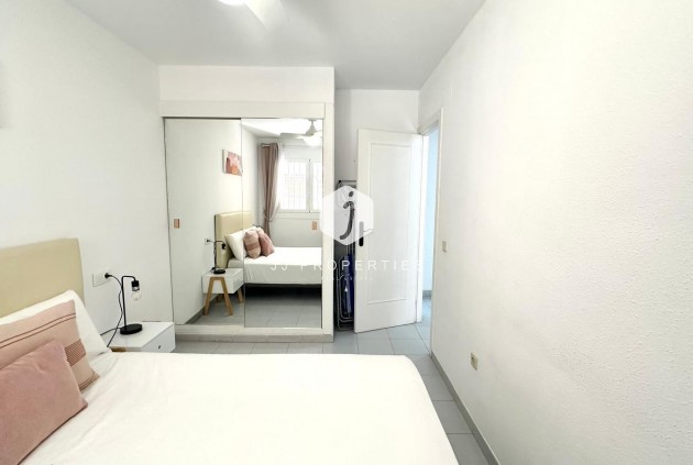 Resale - Apartment / flat -
Torrevieja - Acequion