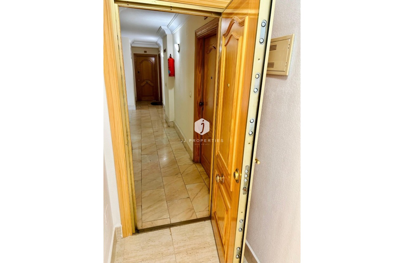Tweedehands - Appartement / flat -
Guardamar del Segura - Costa Blanca