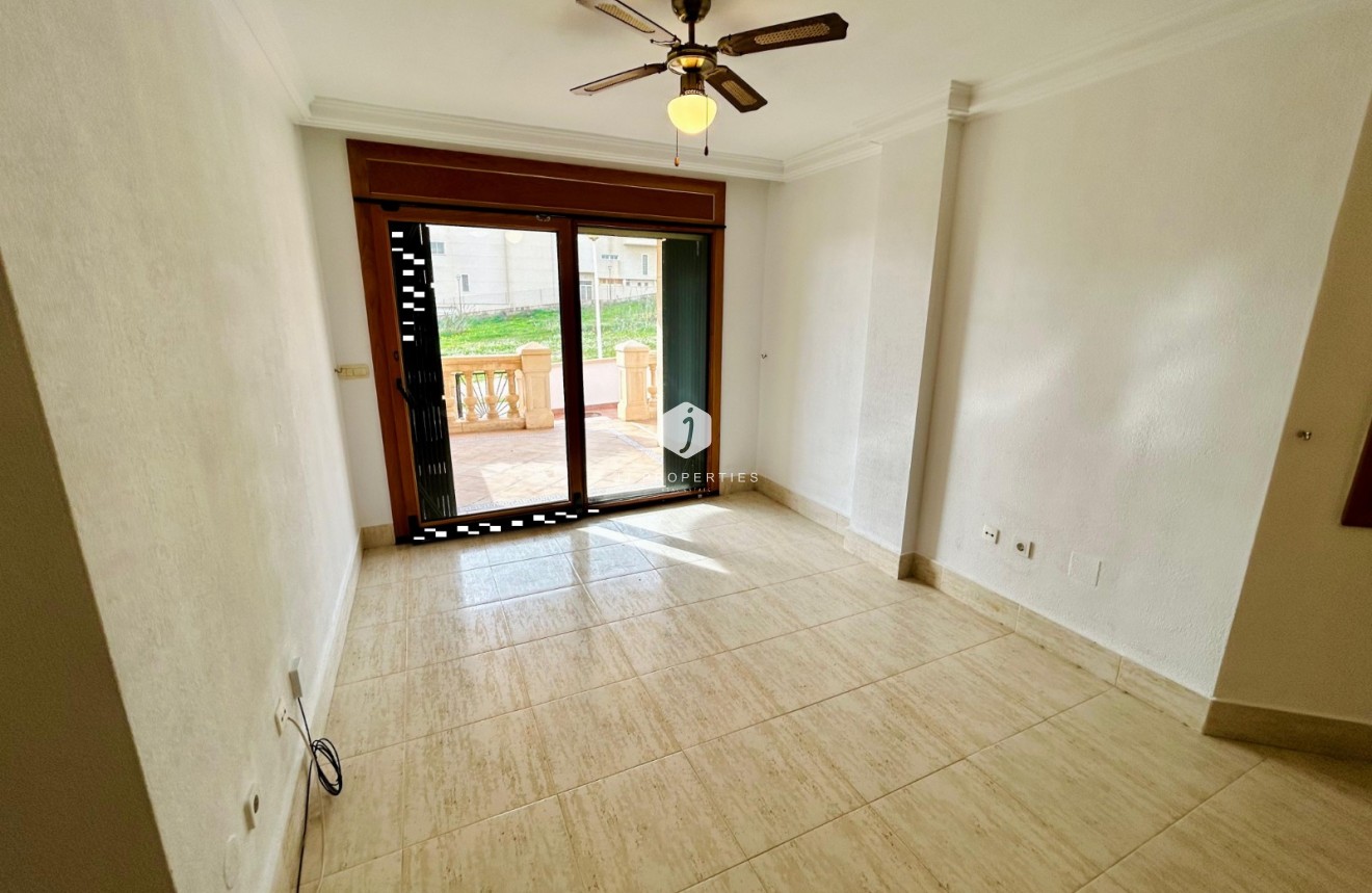 Tweedehands - Appartement / flat -
Guardamar del Segura - Costa Blanca