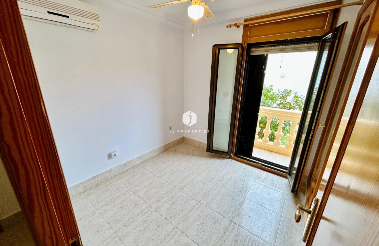 Tweedehands - Appartement / flat -
Guardamar del Segura - Costa Blanca