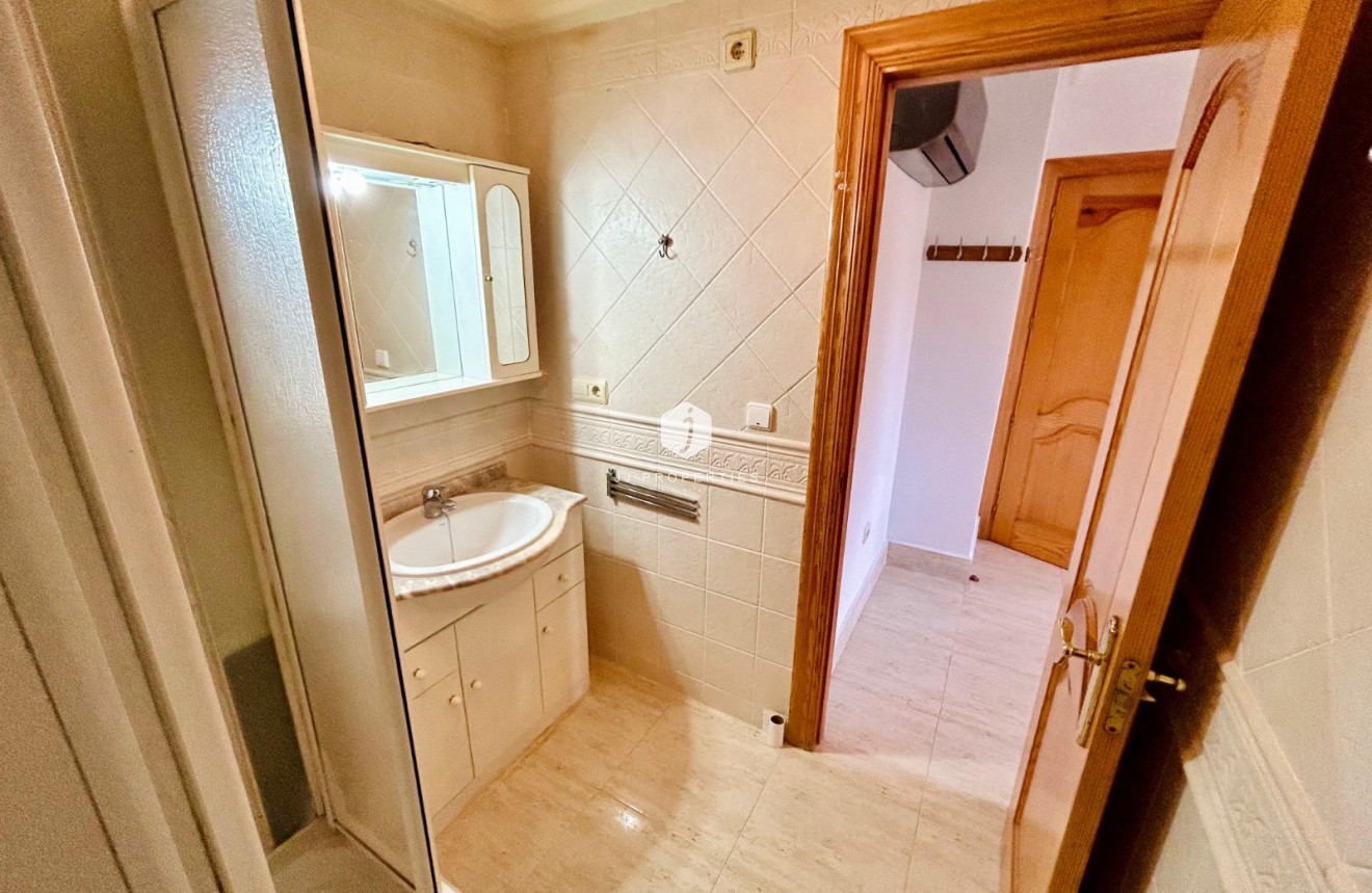 Tweedehands - Appartement / flat -
Guardamar del Segura - Costa Blanca