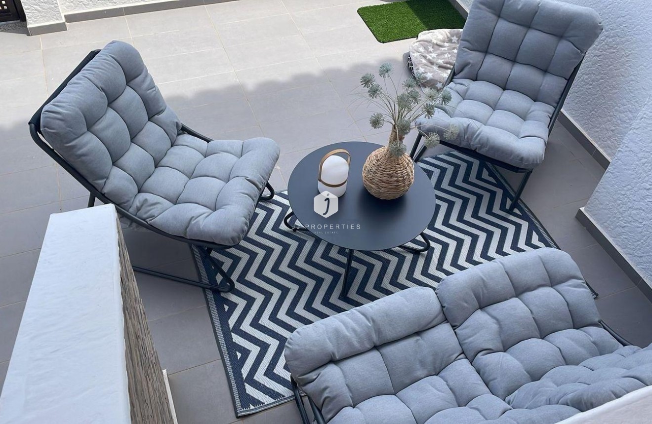 Tweedehands - duplex -
Torrevieja - Los Balcones - Los Altos del Edén